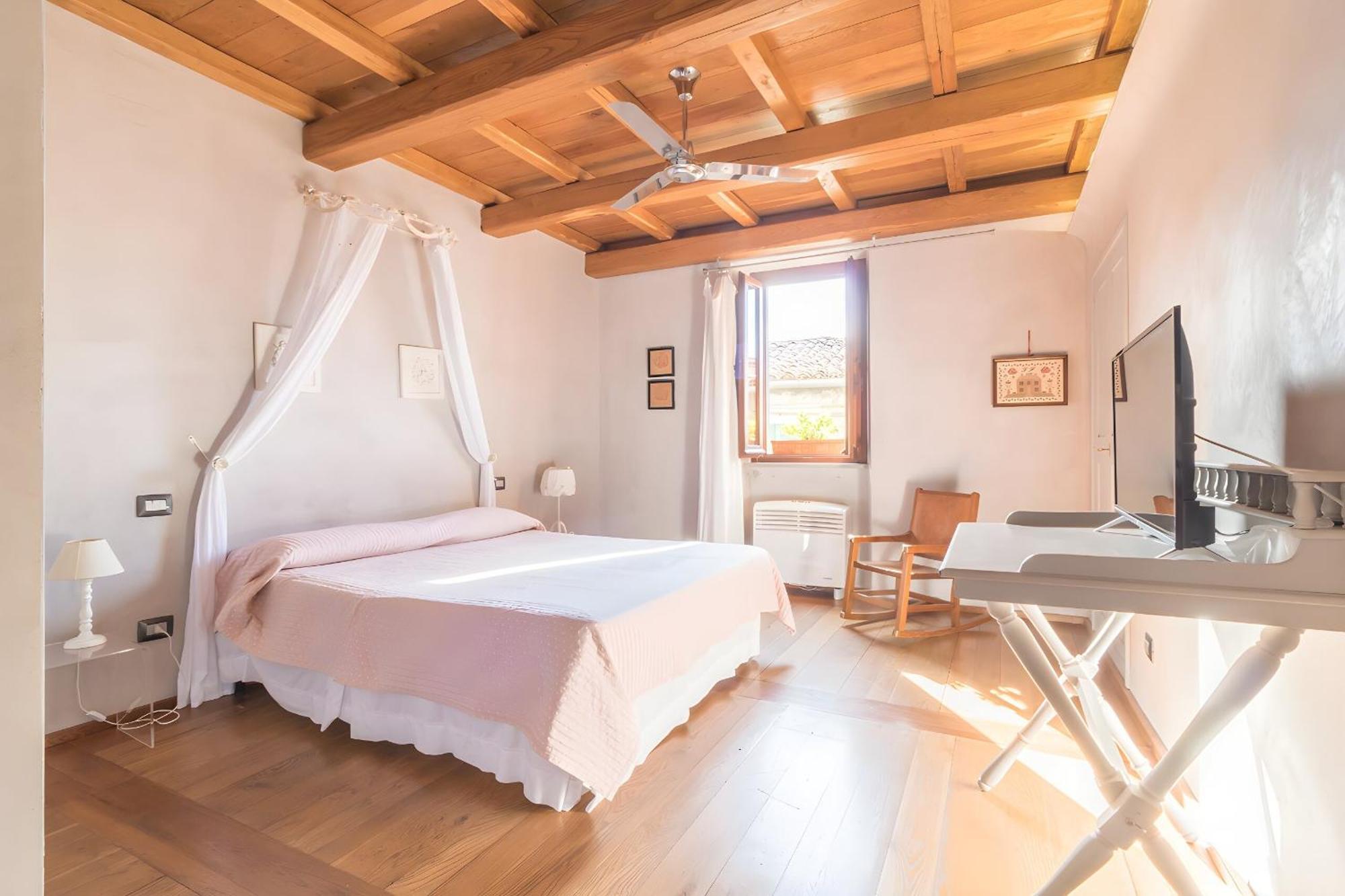 Boutique B&B Residenza Фарнезе Екстер'єр фото