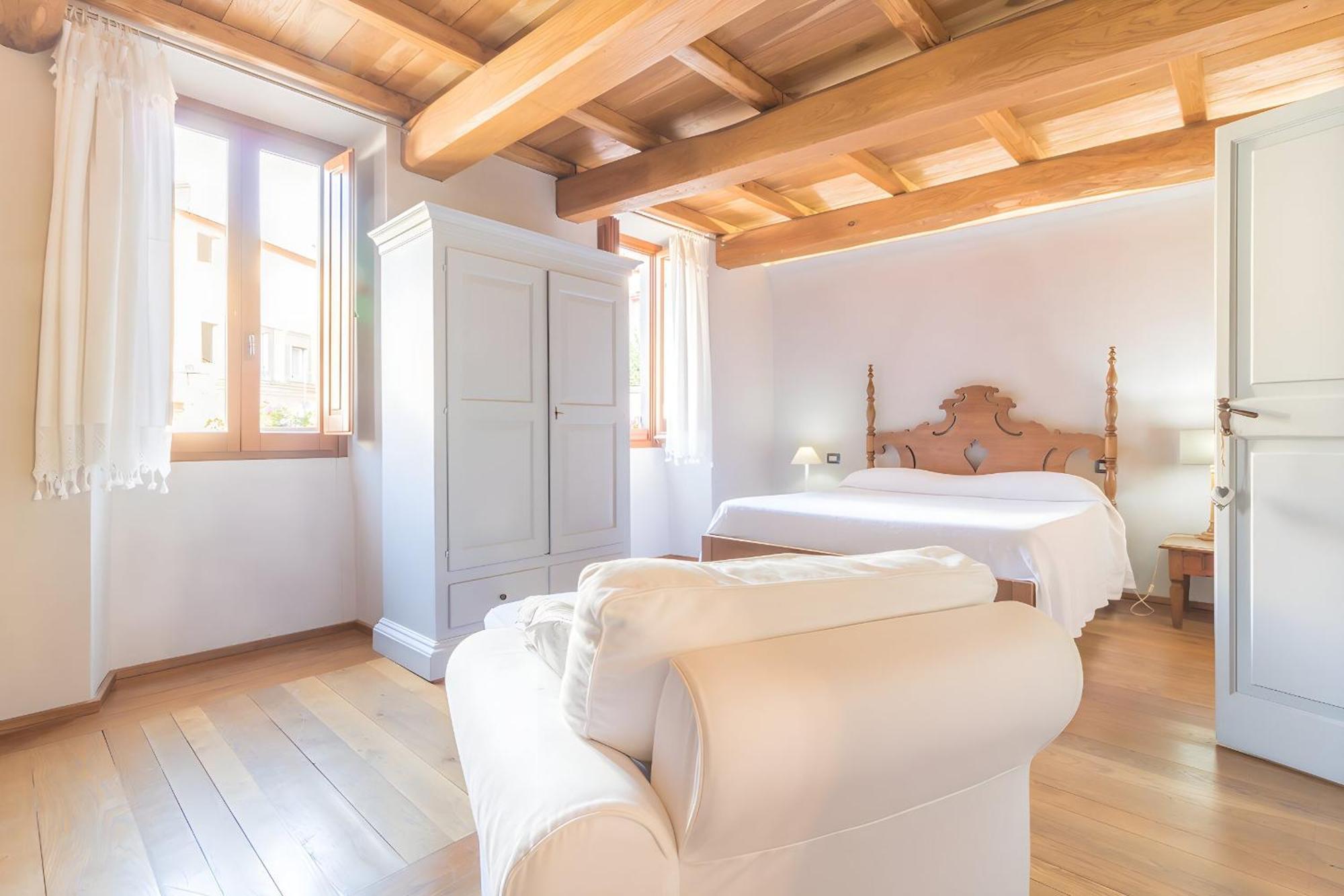 Boutique B&B Residenza Фарнезе Екстер'єр фото
